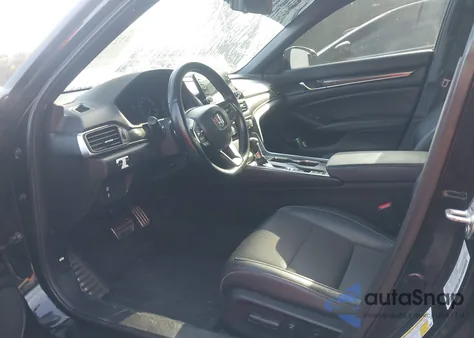 2021 Honda Accord Sport z USA, uszkodzony, nr VIN 1HGCV1F32MA075161